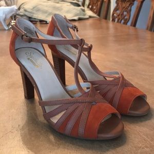 “Seychelles” Heels